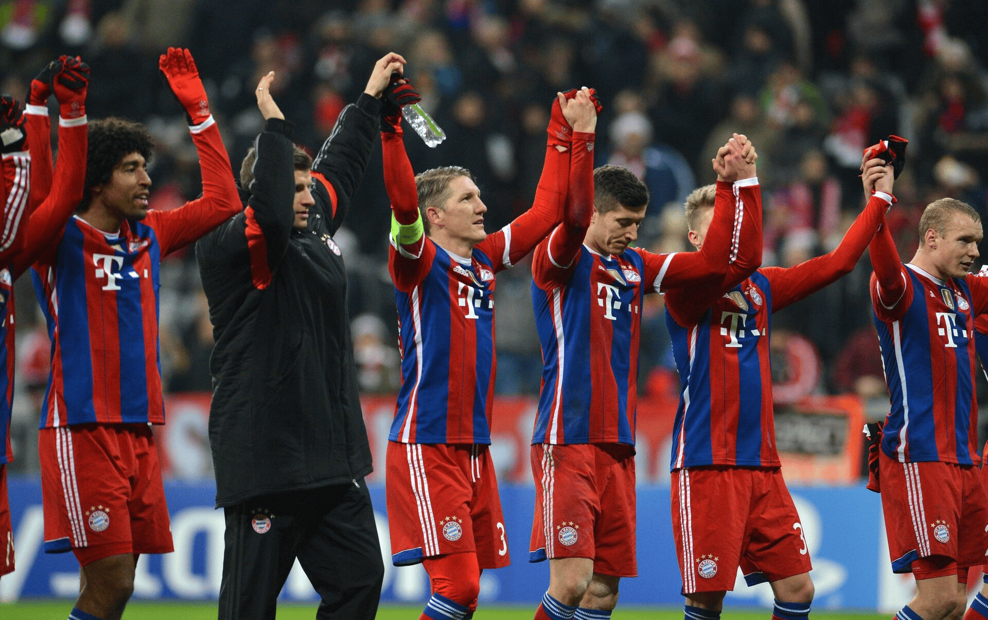 重磅！多特蒙德赛后单刀错失马赛围绕法国杯伤情更新，转会期布莱顿外线爆发——西甲节点到来